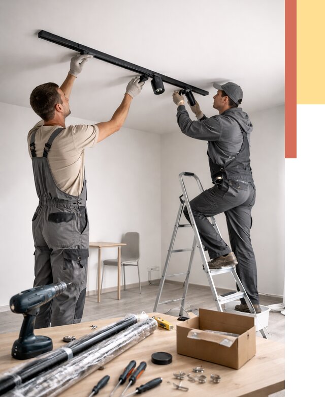 Установка трековых светильников в натяжной потолок в Березниках от 4326 руб. | ОТДЕЛОЧНИК-Брз